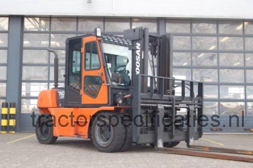 Doosan D70S-5 specificaties