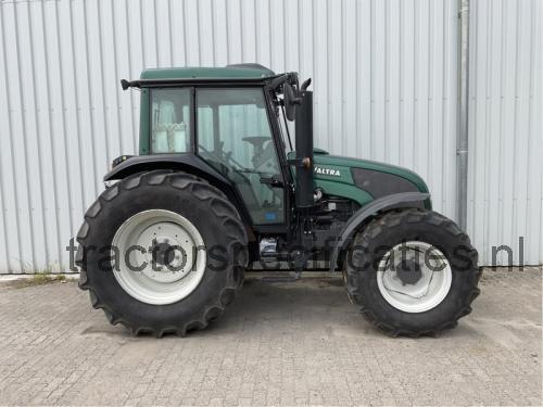 Valtra A93 specificaties